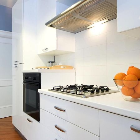 Ortigia Guest House Casa Flora Сиракузы Номер фото