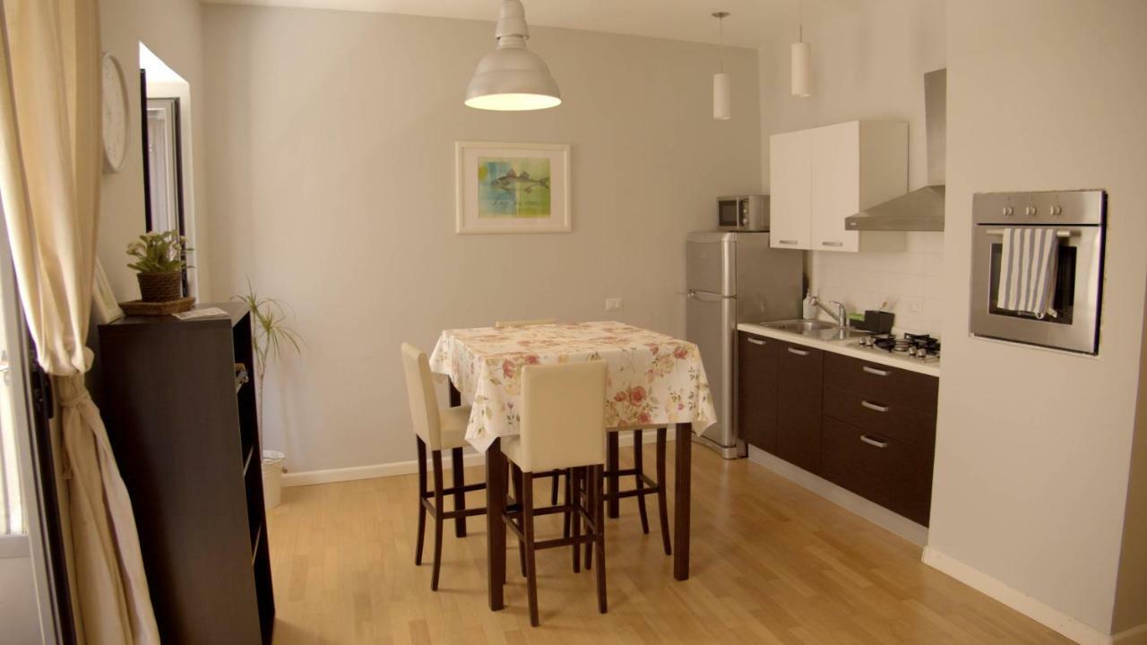 Ortigia Guest House Casa Flora Сиракузы Экстерьер фото